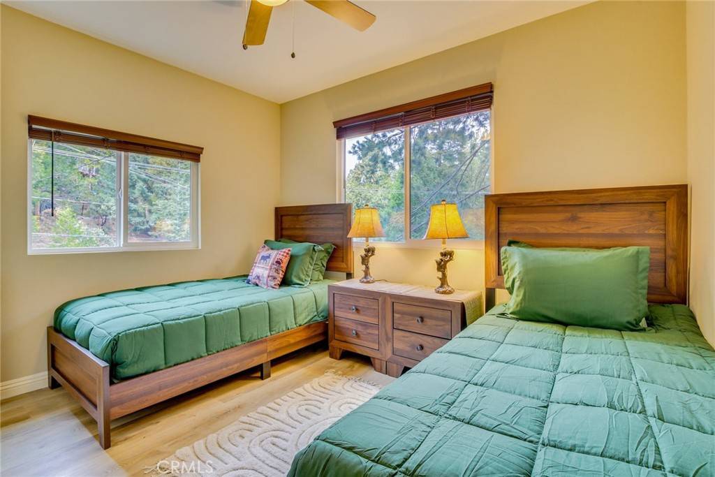 Twin Peaks, CA 92391,26131 Lake Forest DR