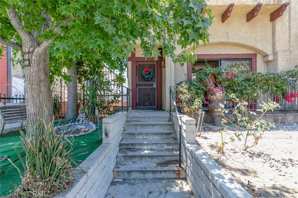 Panorama City, CA 91402,14840 Parthenia ST #19