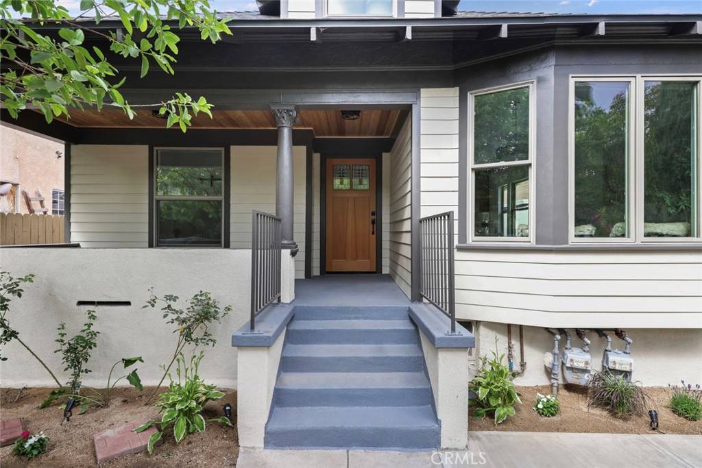 Los Angeles, CA 90042,125 S Avenue 60 #Front House