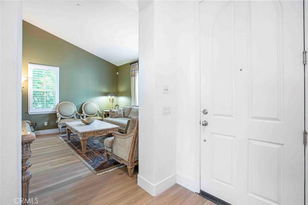 Sun Valley, CA 91352,10266 Horsehaven ST