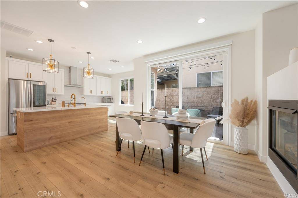 Porter Ranch, CA 91326,19945 Oakville CT