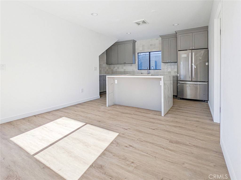Marina Del Rey, CA 90292,3139 Carter AVE