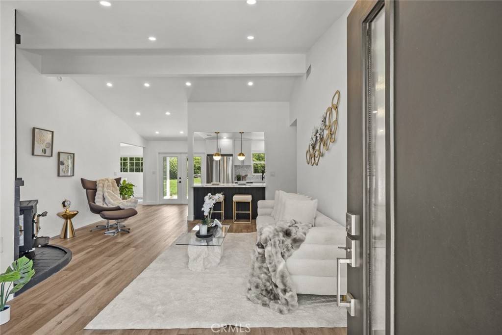 Sylmar, CA 91342,13240 -13242 Tripoli AVE