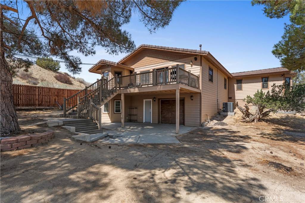 Pearblossom, CA 93553,32451 Valyermo RD