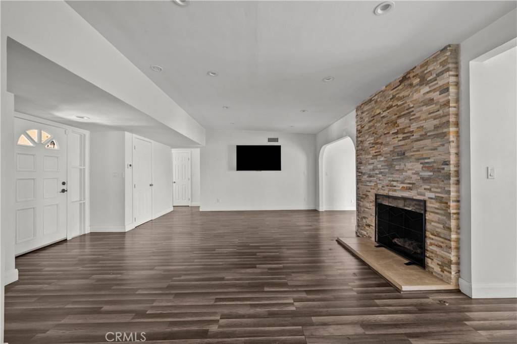 Granada Hills, CA 91344,11440 Gothic AVE