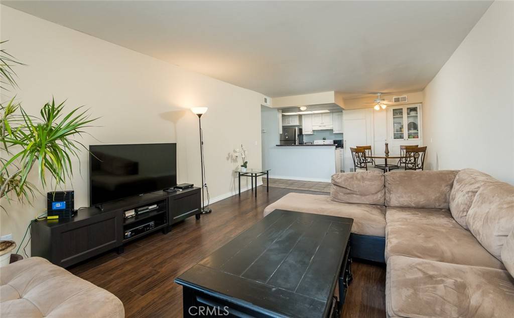 Glendale, CA 91205,1517 E Garfield AVE #50
