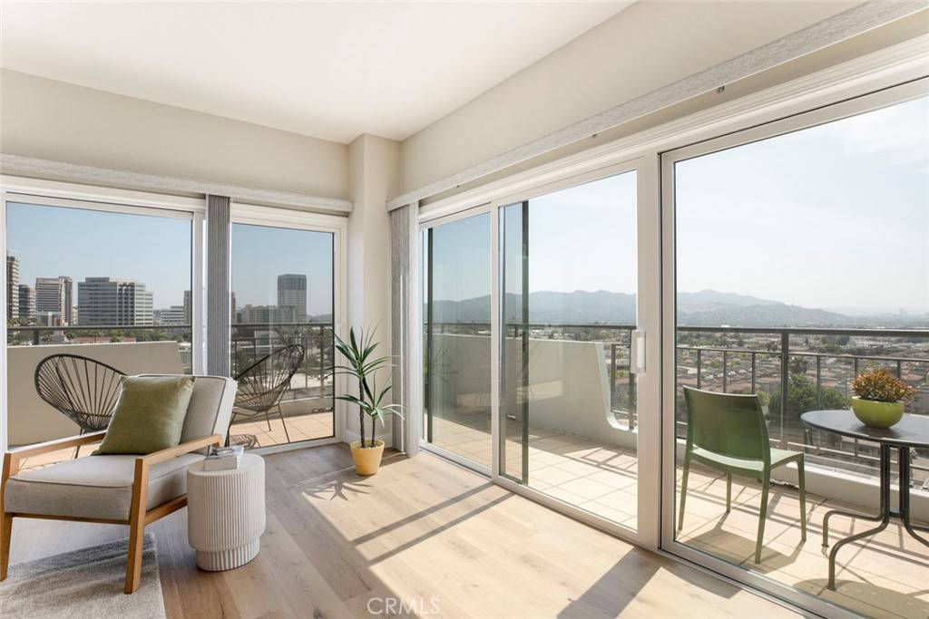 Glendale, CA 91202,1155 N Brand Blvd #1004