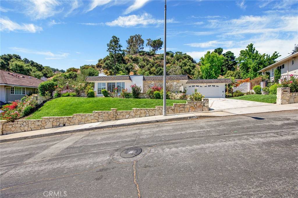 Encino, CA 91436,16818 Ivyside PL