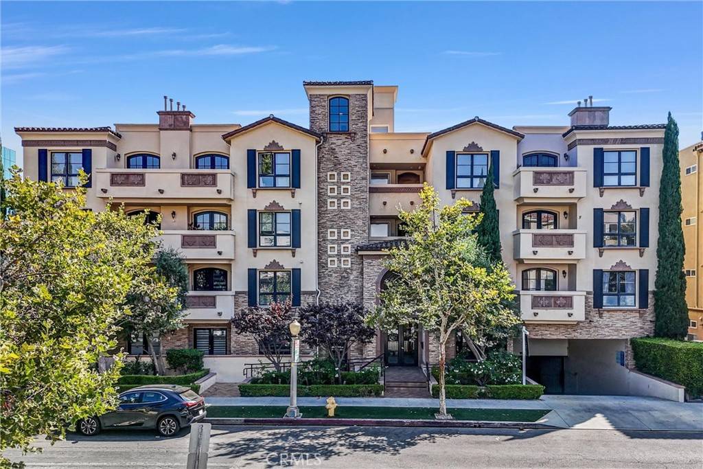 Studio City, CA 91604,12026 Hoffman ST #204