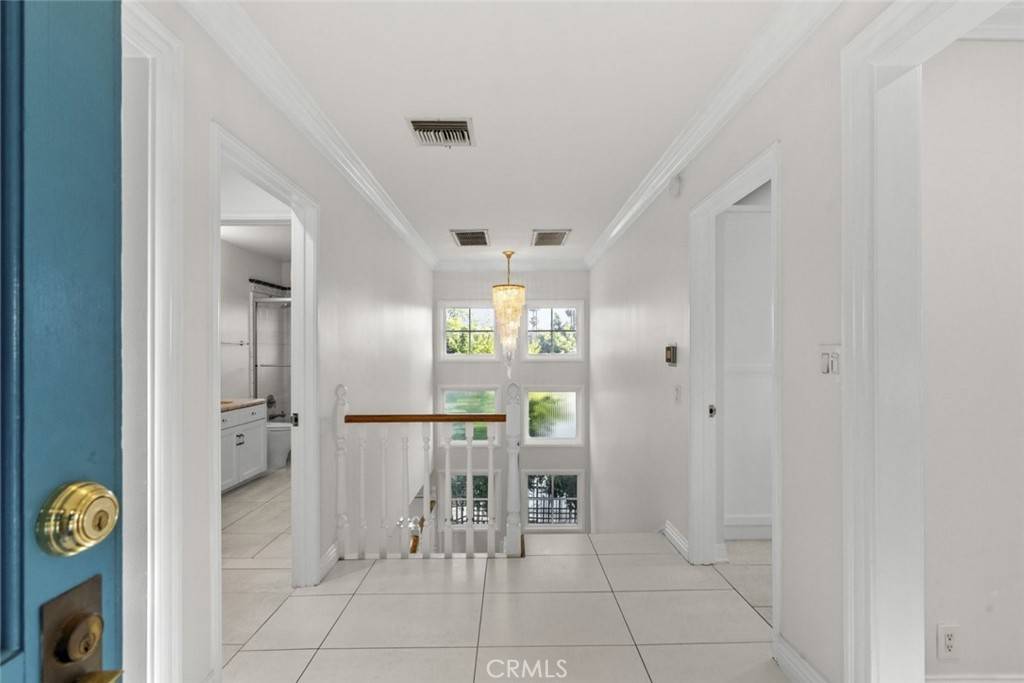 Glendale, CA 91207,1425 N Maryland AVE