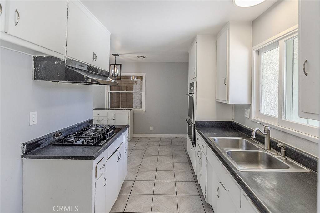 Sylmar, CA 91342,11523 Vanport AVE