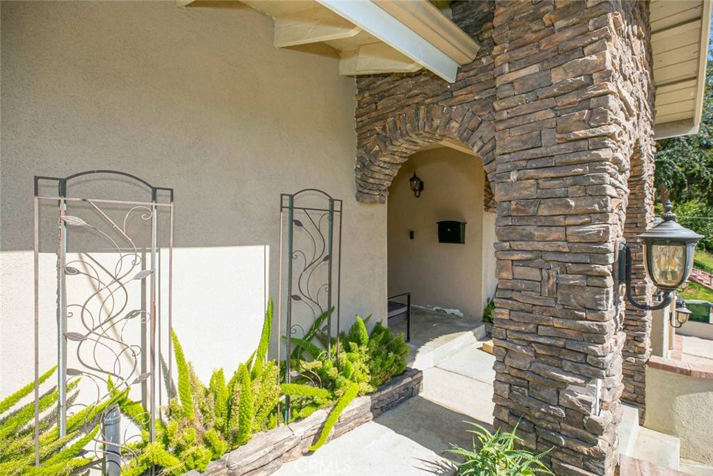 Northridge, CA 91343,9434 Mclennan AVE