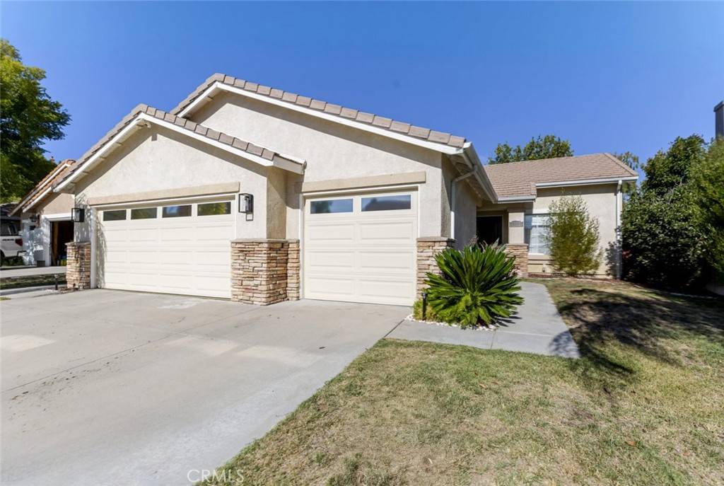 Canyon Country, CA 91351,26505 Royal Vista CT