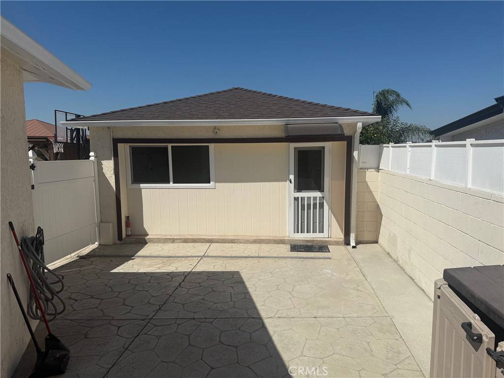 Sun Valley, CA 91352,8339 Valecrest DR