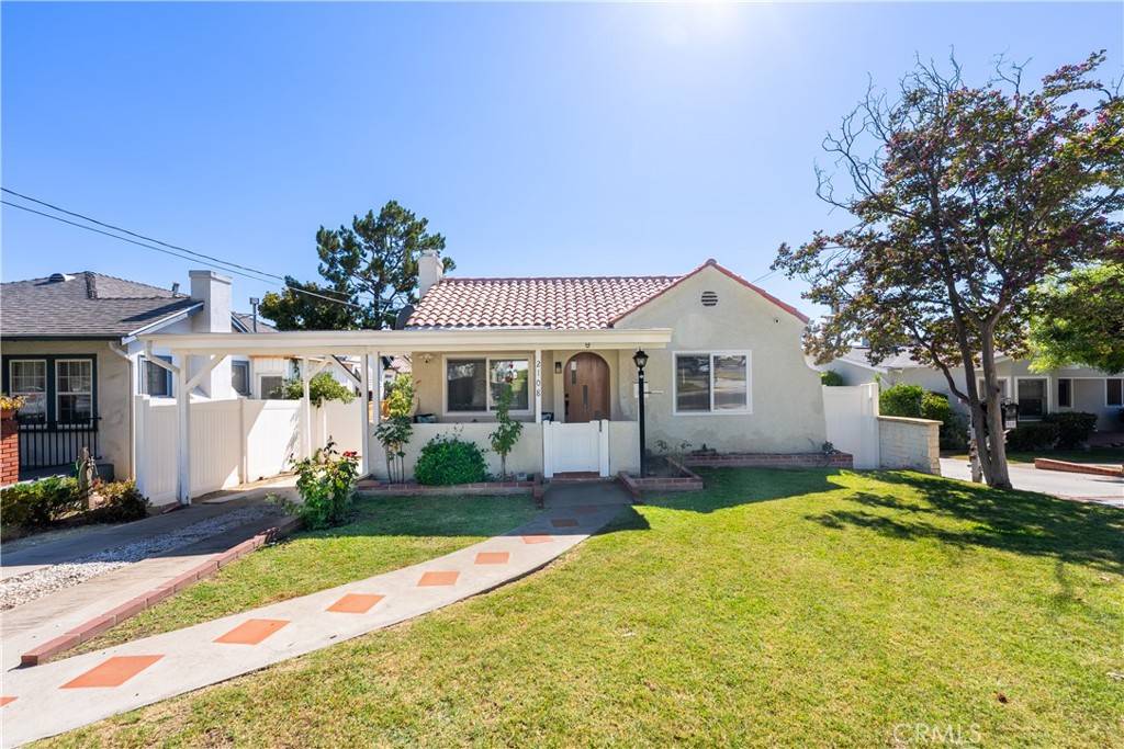 Glendale, CA 91201,2108 Bel Aire DR