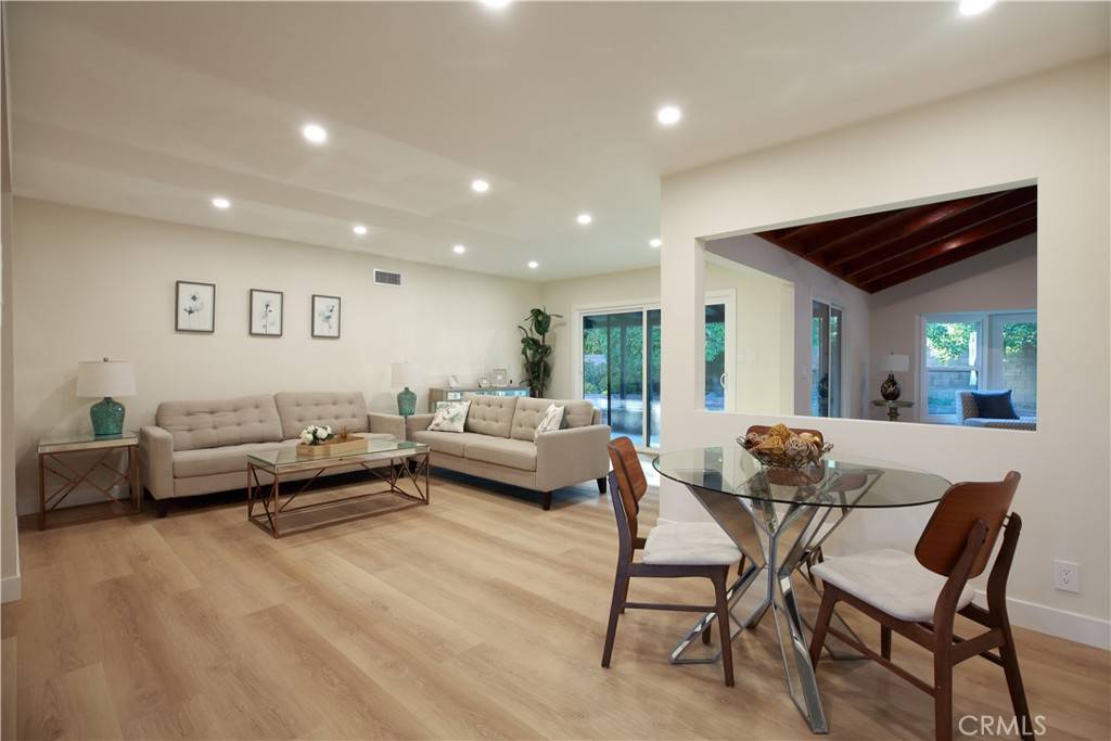 North Hills, CA 91343,9365 Odessa AVE