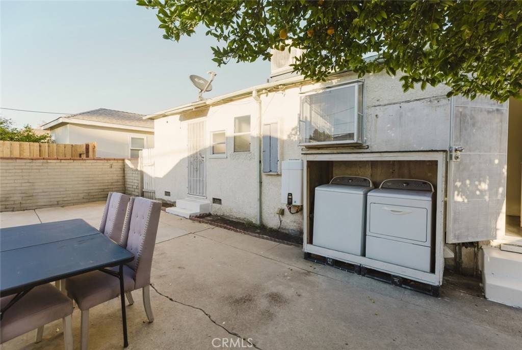 North Hollywood, CA 91605,7701 Camellia AVE #A