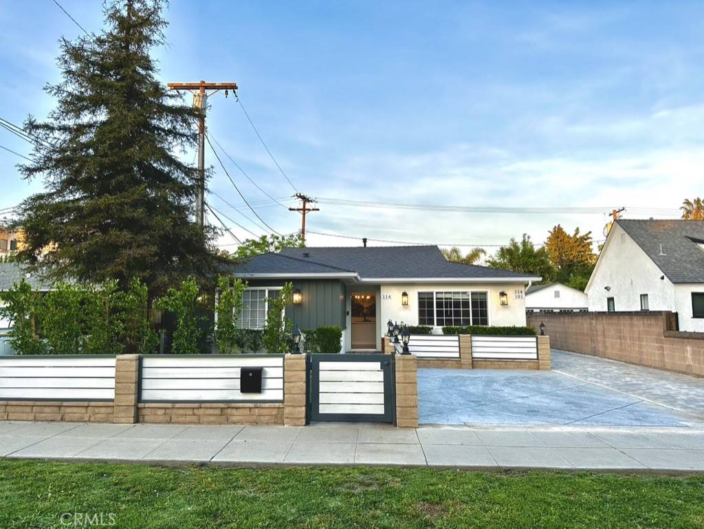 Burbank, CA 91506,114 S Lamer ST