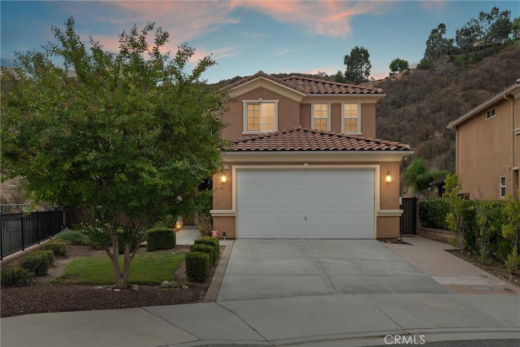 Saugus, CA 91350,19802 Holly DR