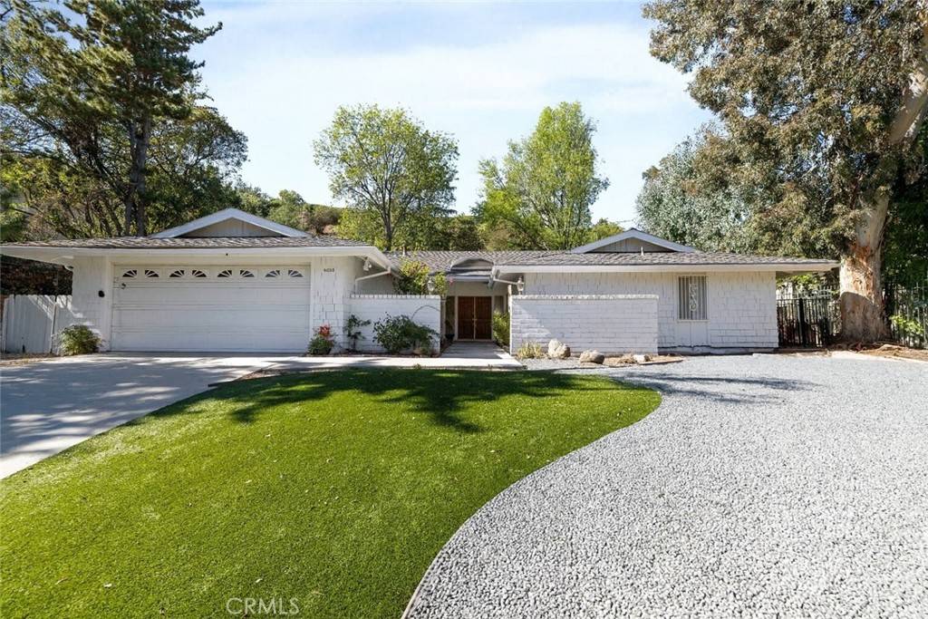 Tarzana, CA 91356,4035 Ellenita