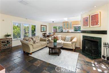 Sherman Oaks, CA 91401,5655 Katherine AVE