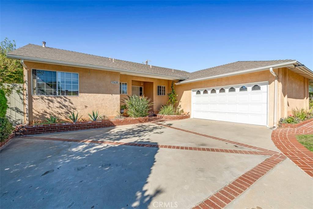 Granada Hills, CA 91344,11435 Gothic