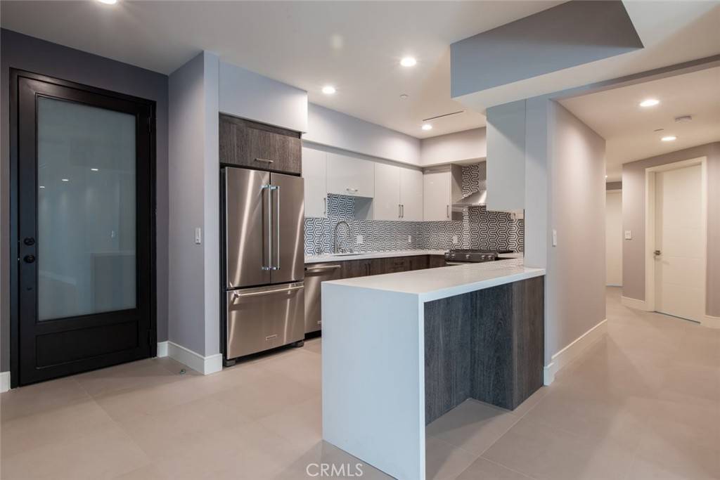 Montrose, CA 91020,2225 Mira Vista AVE