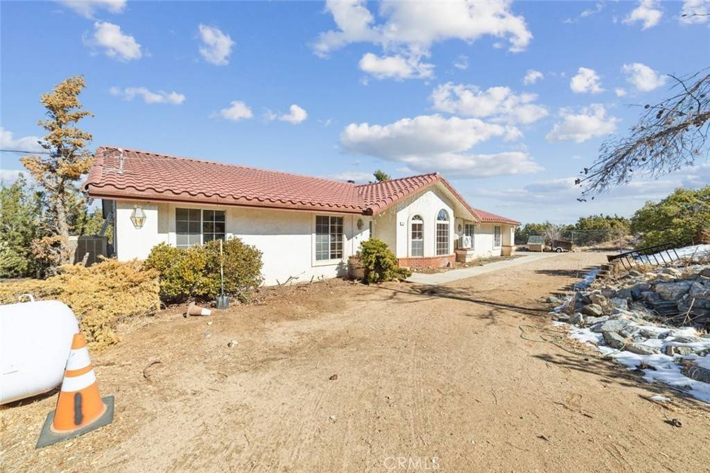 Pinon Hills, CA 92372,3010 Silver Ridge DR