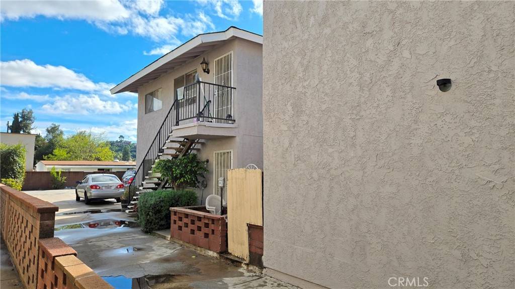 Los Angeles, CA 90042,846 San Pascual AVE