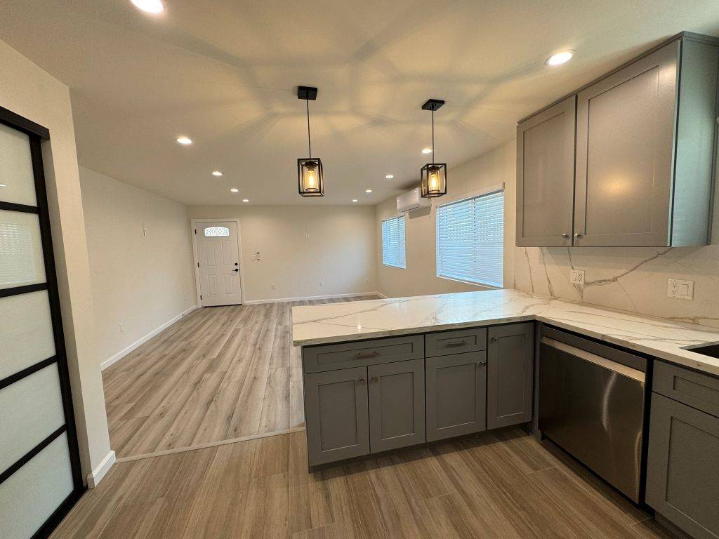 Tujunga, CA 91042,7149 Apperson ST #2