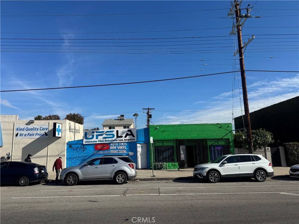 North Hollywood, CA 91601,5112 5114 Vineland Ave