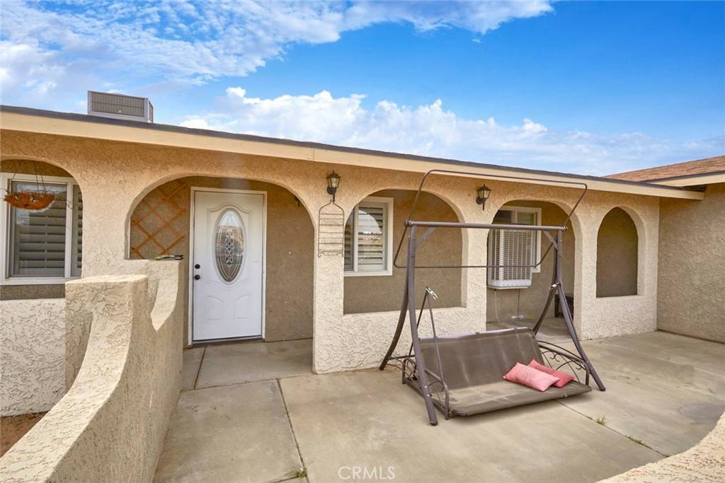 Apple Valley, CA 92308,12402 Tesuque RD