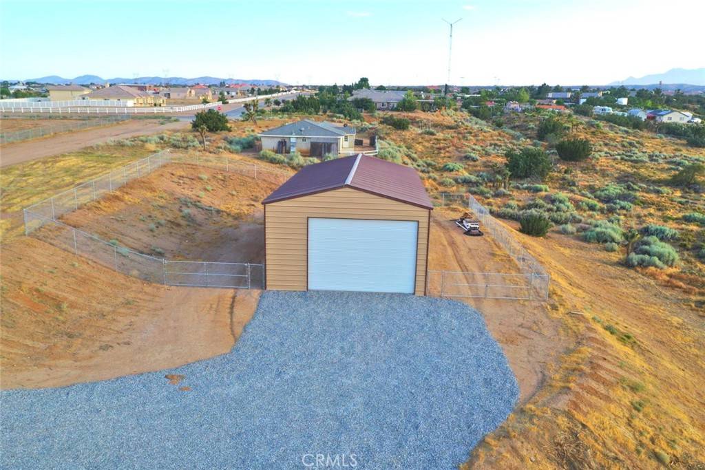 Oak Hills, CA 92344,8532 Braceo ST