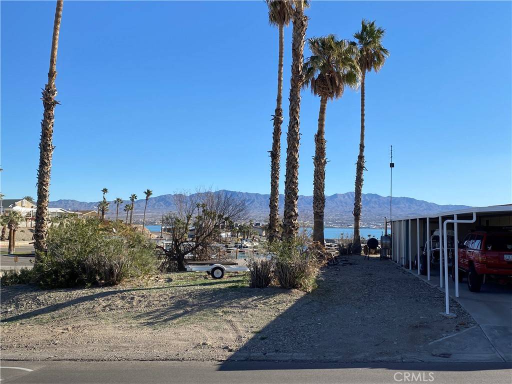 Needles, CA 92363,86 A Street 86E