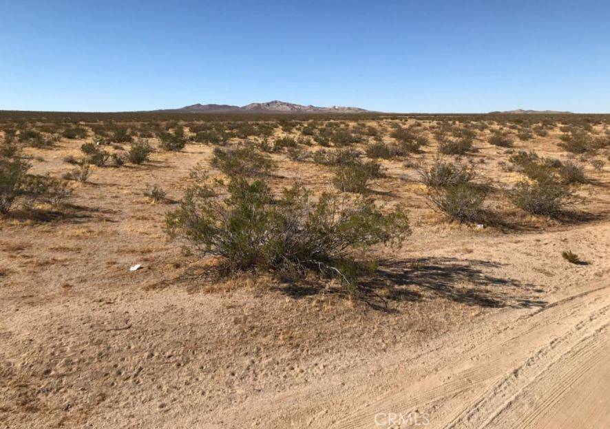 Adelanto, CA 92301,0 Crestview DR