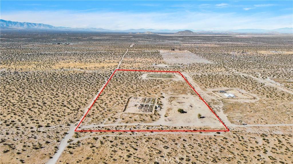 Pinon Hills, CA 92372,15745 Silver Rock RD