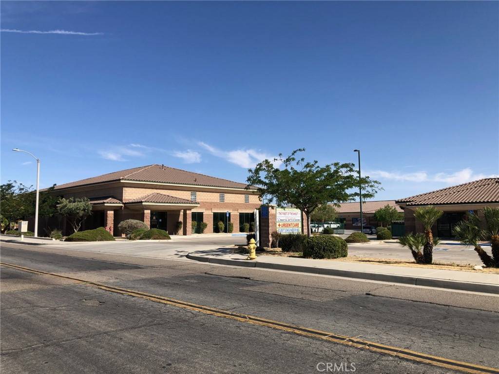 Hesperia, CA 92345,16490 Walnut ST