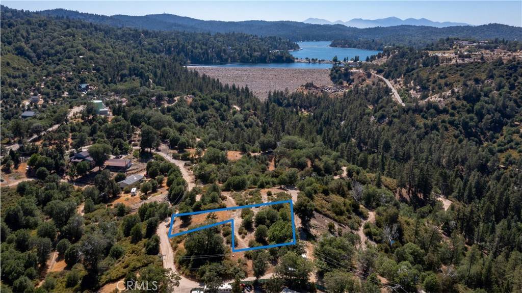 Cedar Glen, CA 92321,3300912 6000 Cypress Road RD