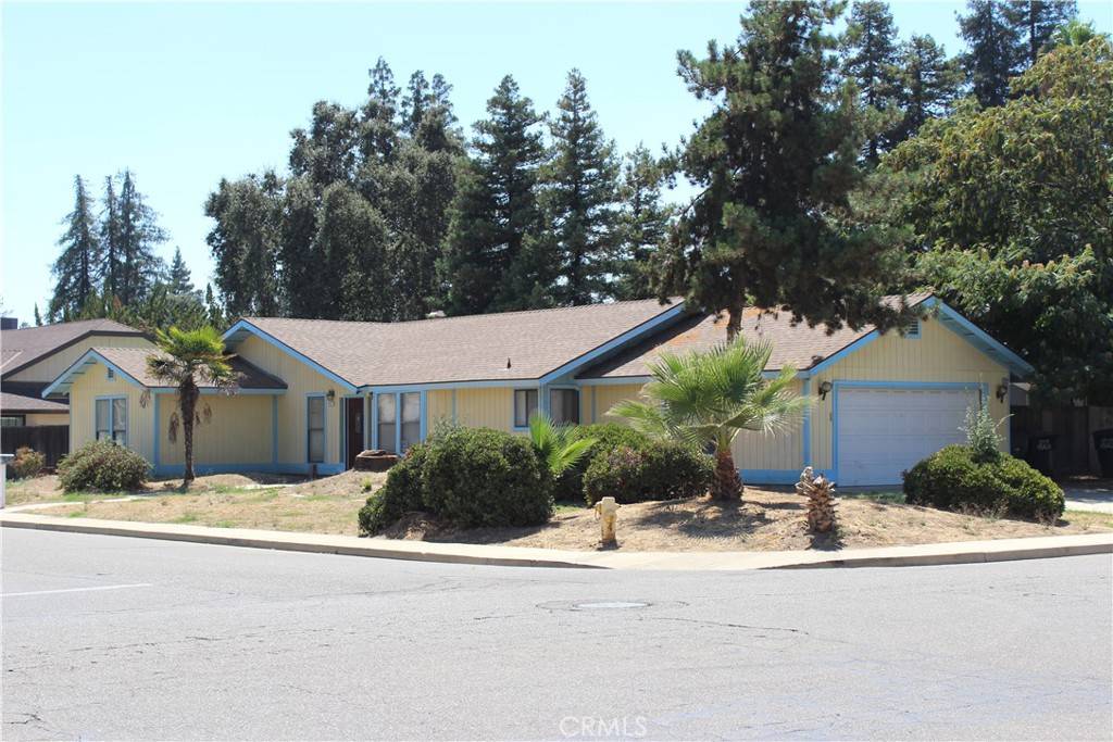 Visalia, CA 93292,935 N Vista ST