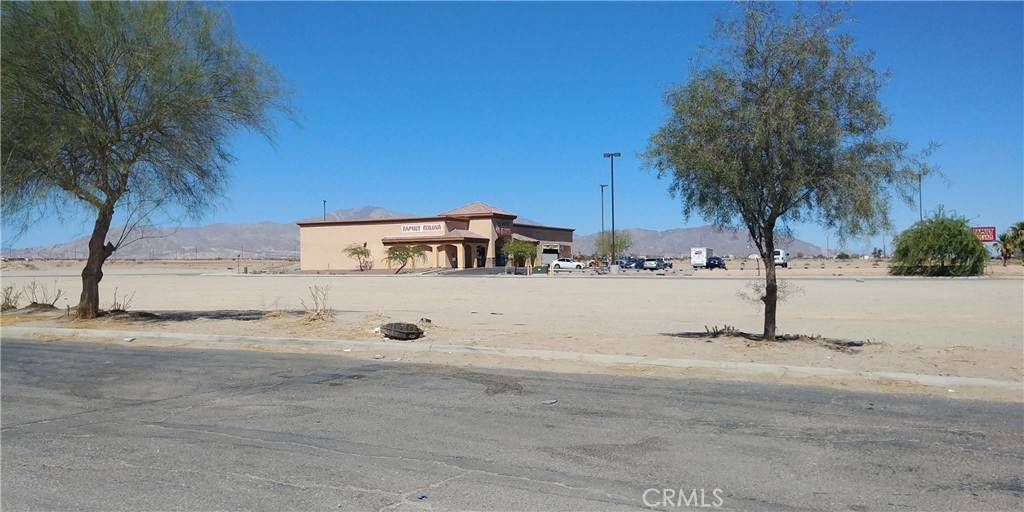 Salton City, CA 92274,2102 Haven Dr
