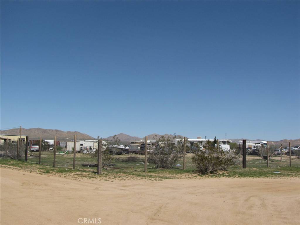 Apple Valley, CA 92307,19481 Dachshund AVE