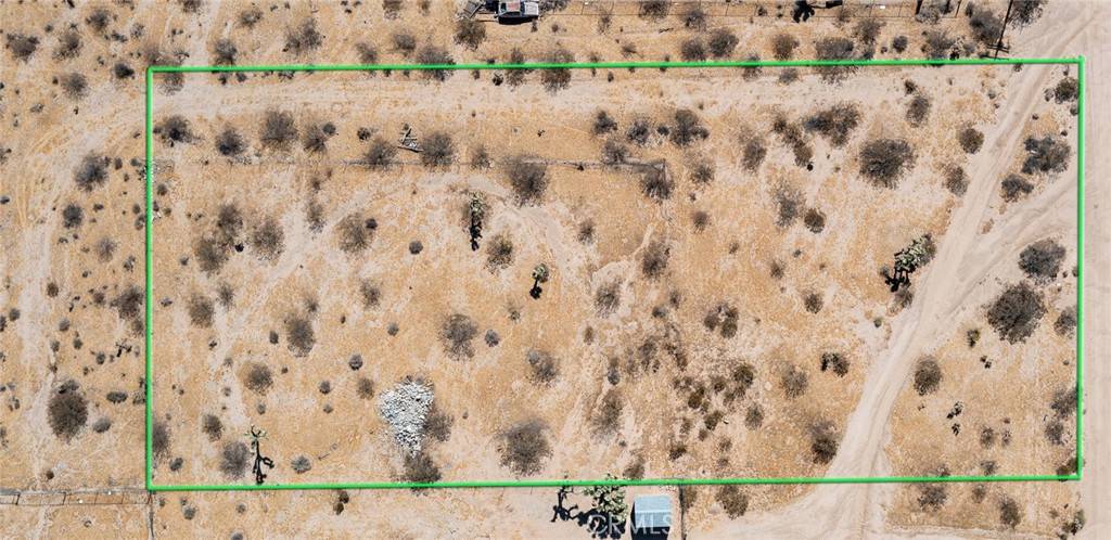Joshua Tree, CA 92252,62044 Golden ST