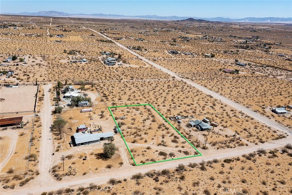 Joshua Tree, CA 92252,62044 Golden ST