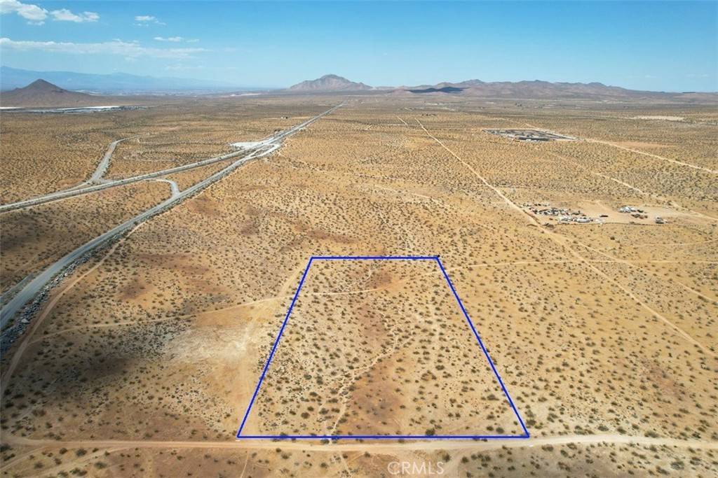 Apple Valley, CA 92307,0 Leaping Lizard LN