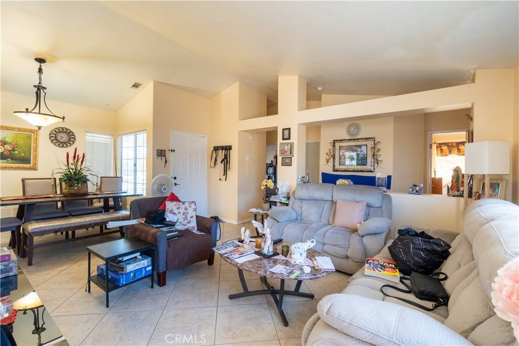 Adelanto, CA 92301,11351 Cambridge ST