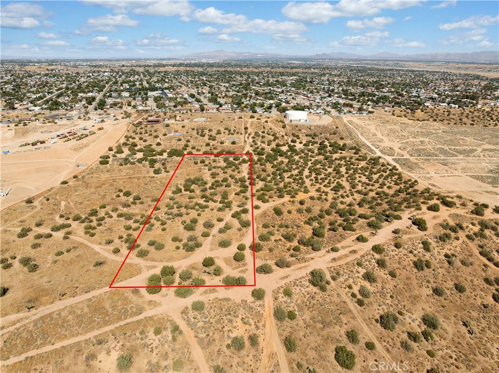 Hesperia, CA 92345,0 Windsor