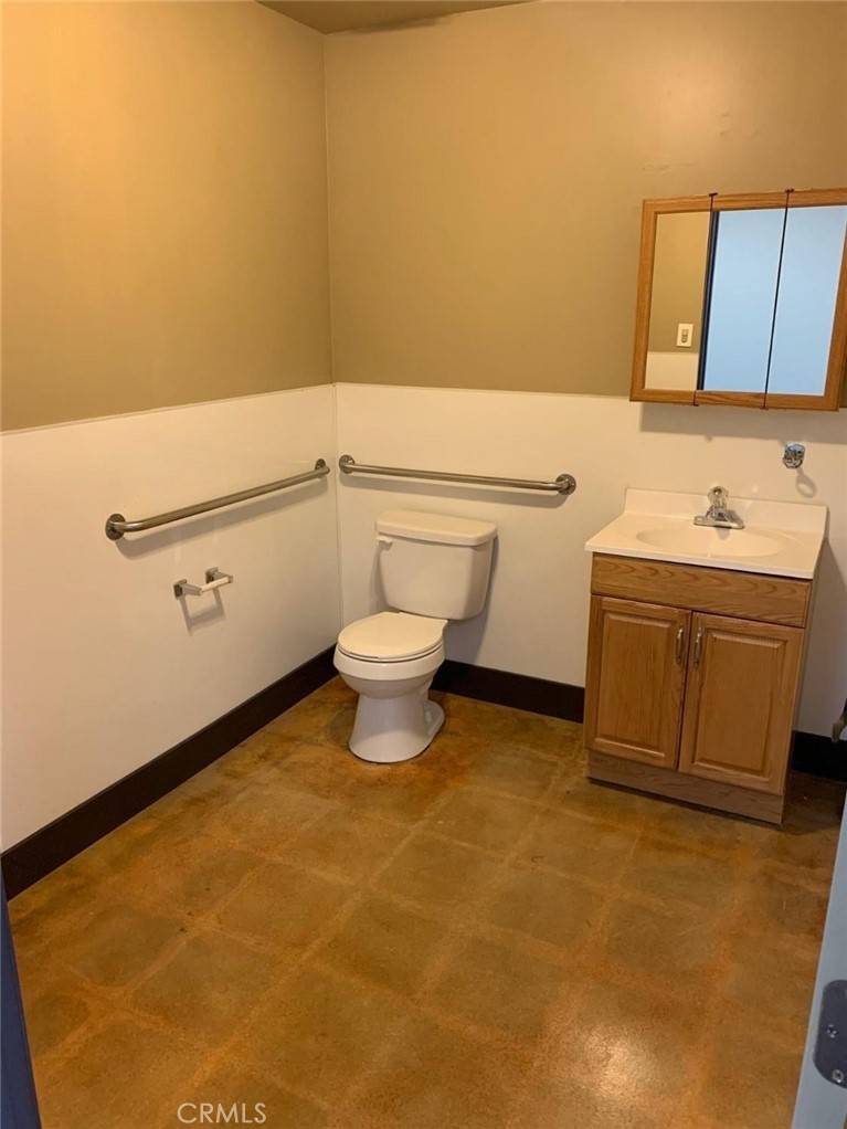Hesperia, CA 92345,16005 Main ST #2B