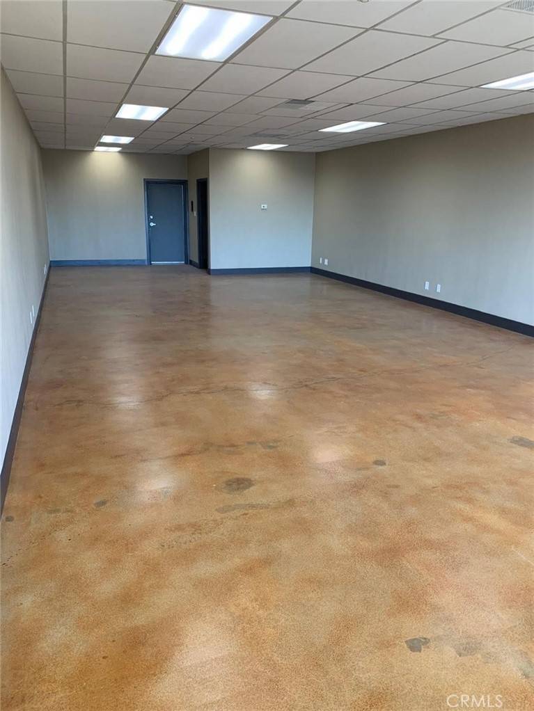 Hesperia, CA 92345,16005 Main ST #5E