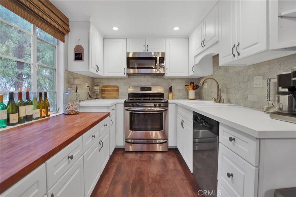 Cedar Glen, CA 92321,141 Silver Spruce RD