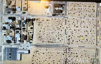 Adelanto, CA 92301,0 Hollyhock 72